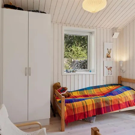 Ovine - 1-2km To The Fjord By Interhome *