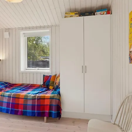 Ovine - 1-2km To The Fjord By Interhome Semesterbostad